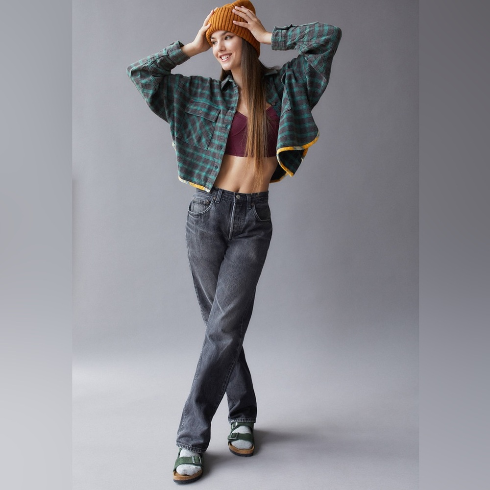 BDG Green and Black Plaid Cropped Shirt - Picture 5 of 10